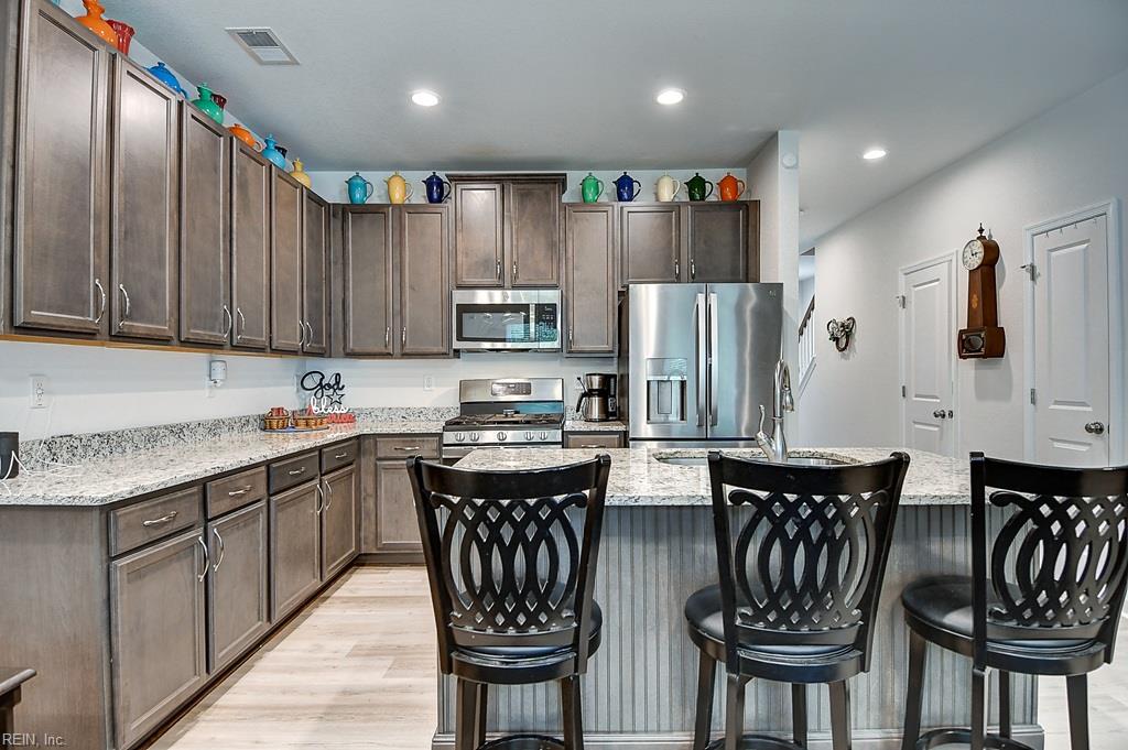 1002 Opal Street 103