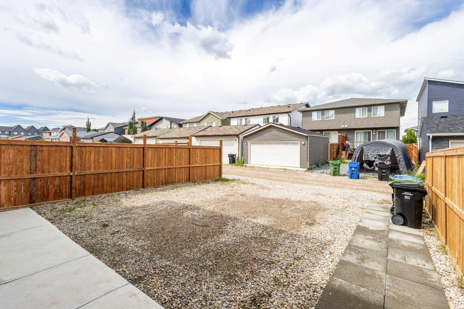 89 Howse Common NE