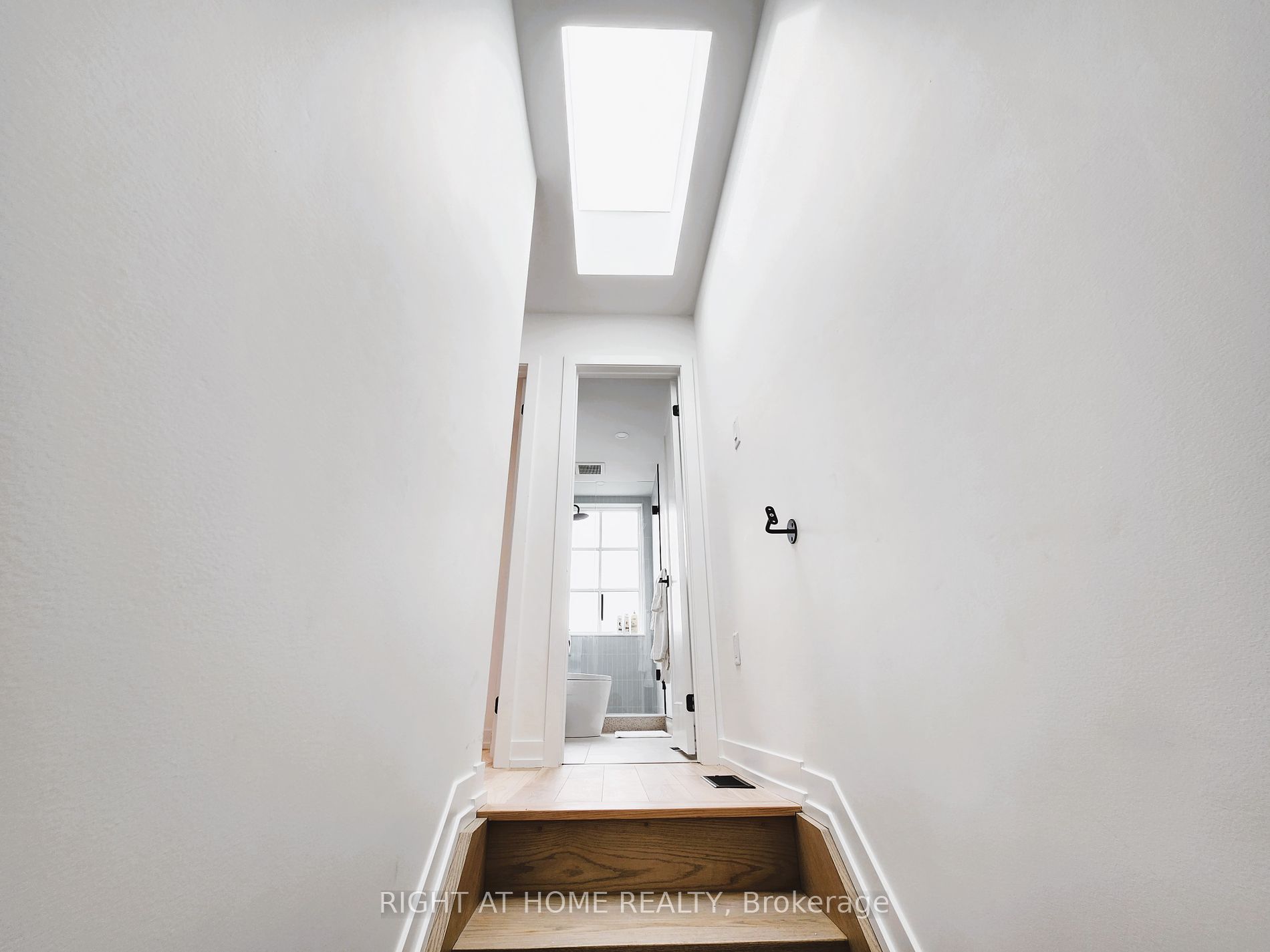 95 Hallam St Laneway