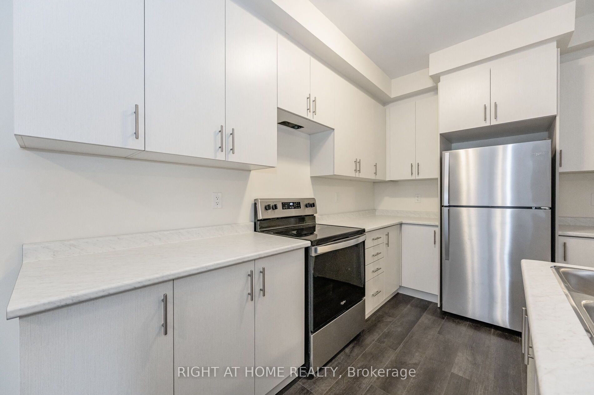 40 Zinfandel Dr 25