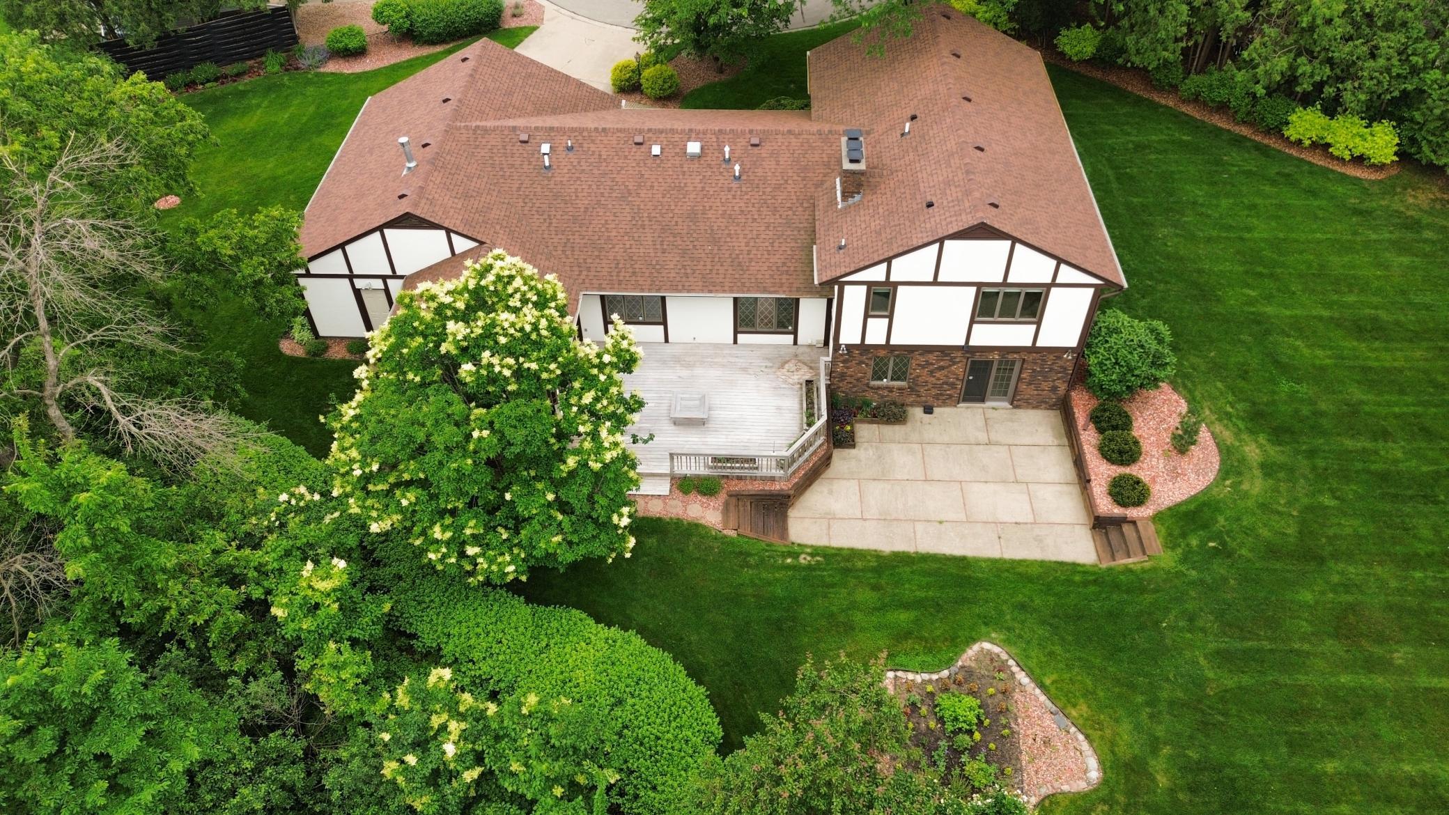 4336 Lookout Lane