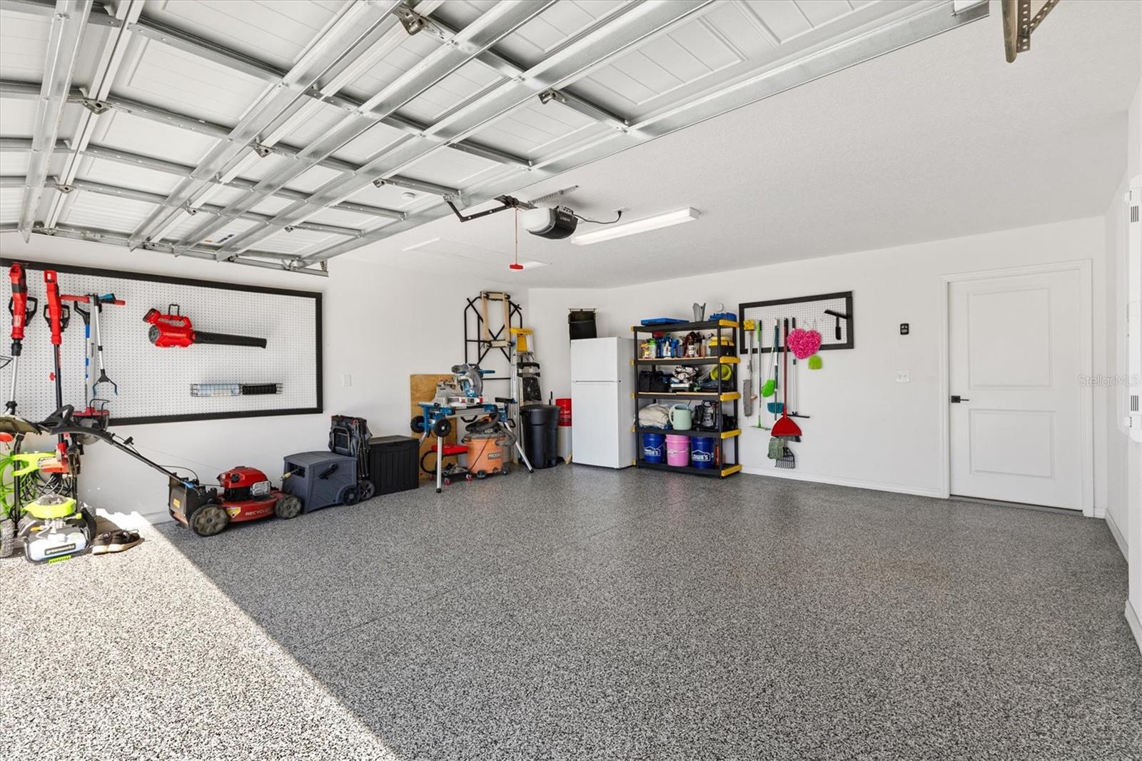 7427 Munday Lane