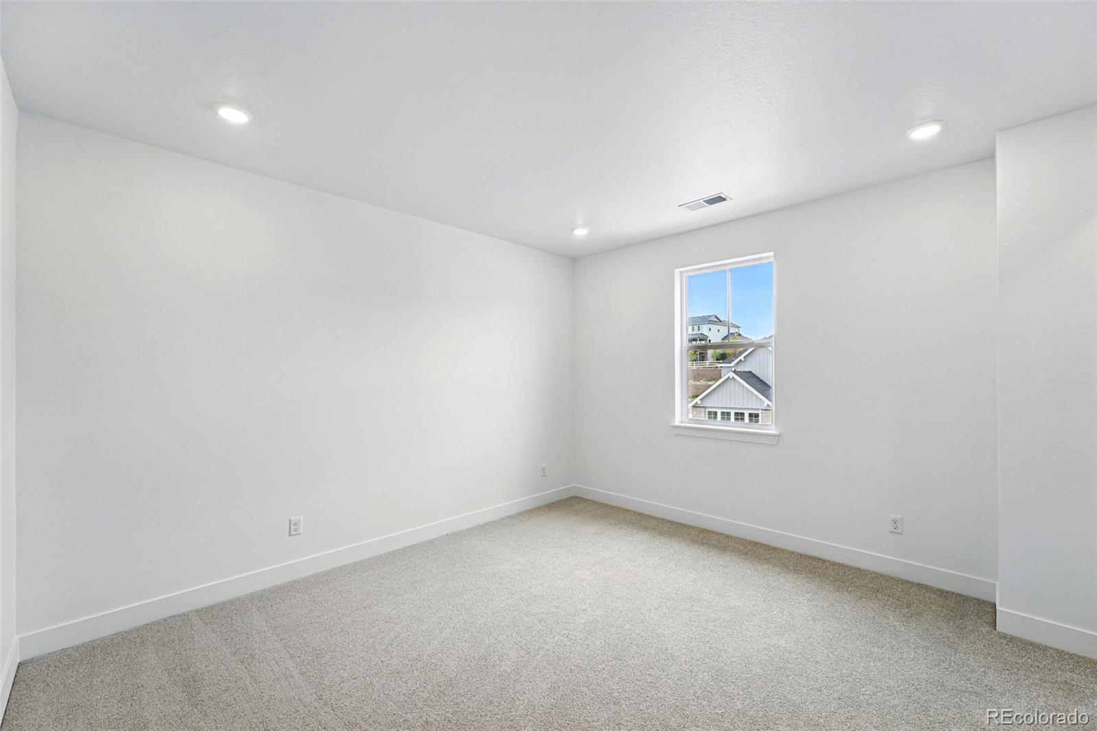 1667 Fox Trotter Point