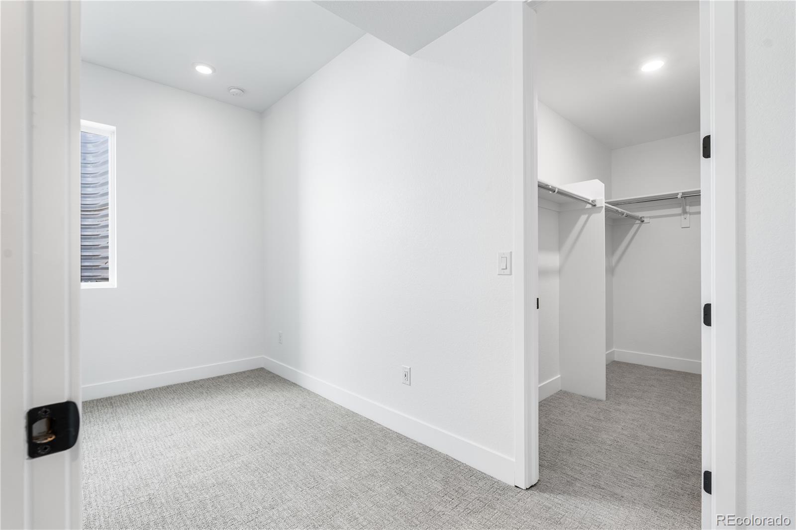 8864 Moonshimmer Trail