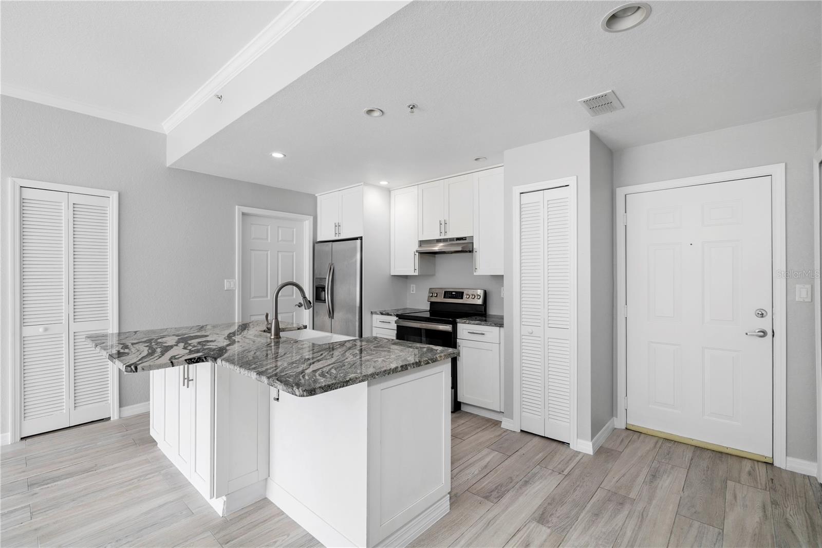 700 S Harbour Island Boulevard 238