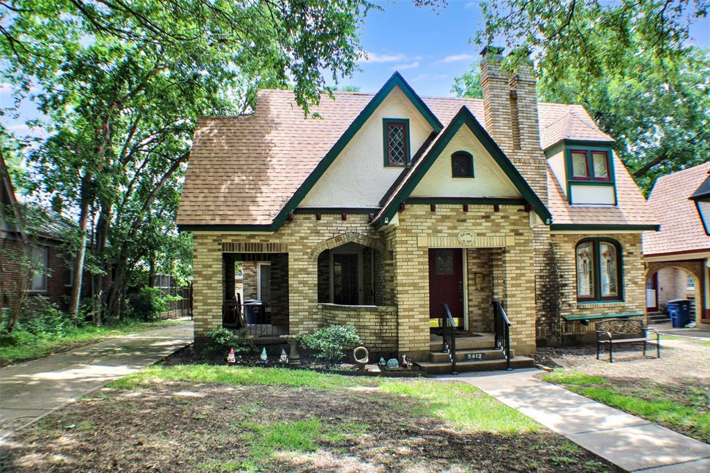 Welcome to 5412 Morningside Ave, a home in the heart of Dallas’ beloved M-Streets. Full of charm and character, this classic residence blends timeless architecture with a flexible layout, offering a unique opportunity to make the space your own. From the inviting front porch to the original details throughout, every corner of this home tells a story.

Inside, you'll find four generously sized rooms that can easily serve as bedrooms, a home office, media room, or creative studio—whatever fits your lifestyle. Nestled in a walkable neighborhood near Greenville Avenue, local parks, and highly rated schools, this home delivers comfort, versatility, and a prime location all in one.