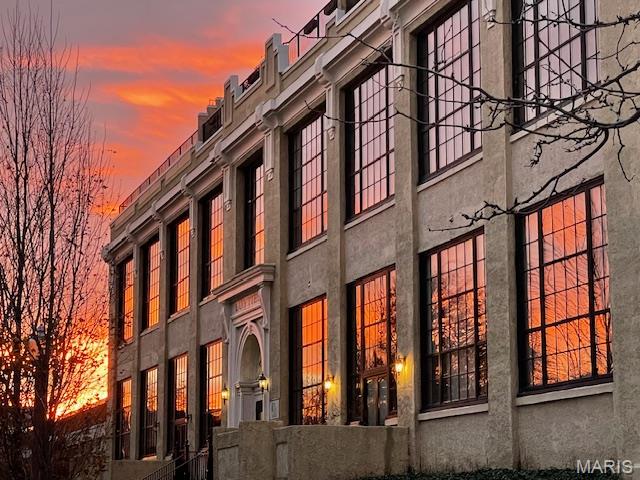 4200 Laclede Avenue 106