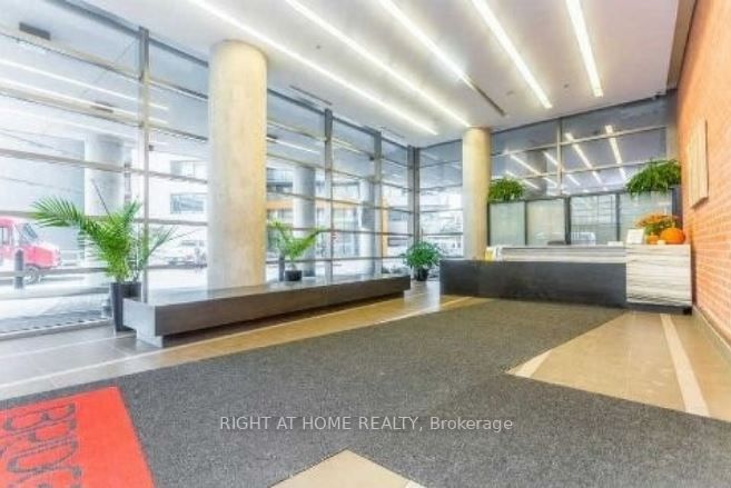 38 W Joe Shuster Way 1009