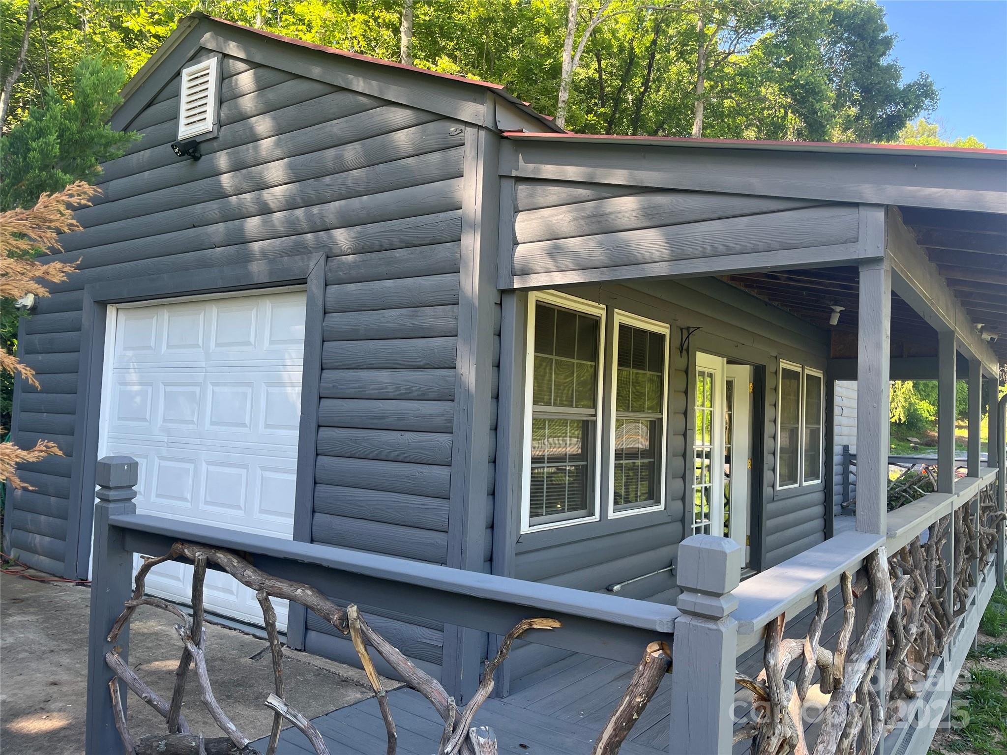 1961 Cane Creek Road