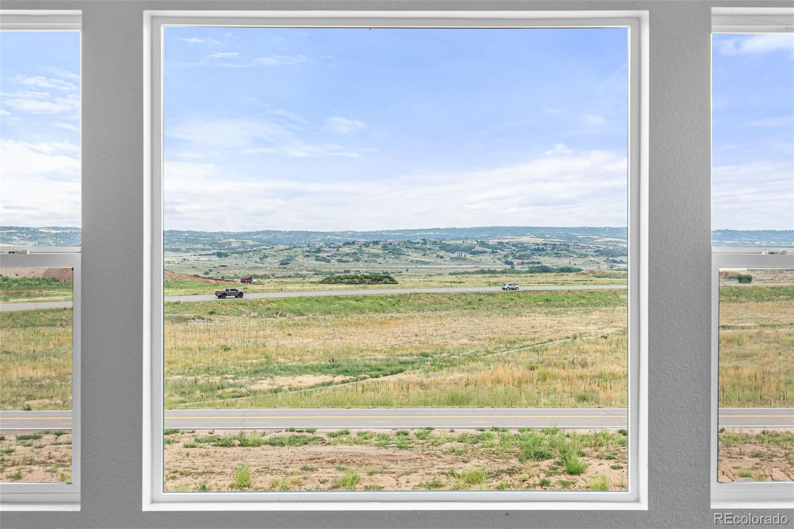 8852 Whiteclover Street