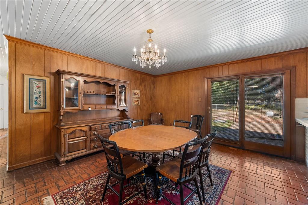 409 N Overlook Drive