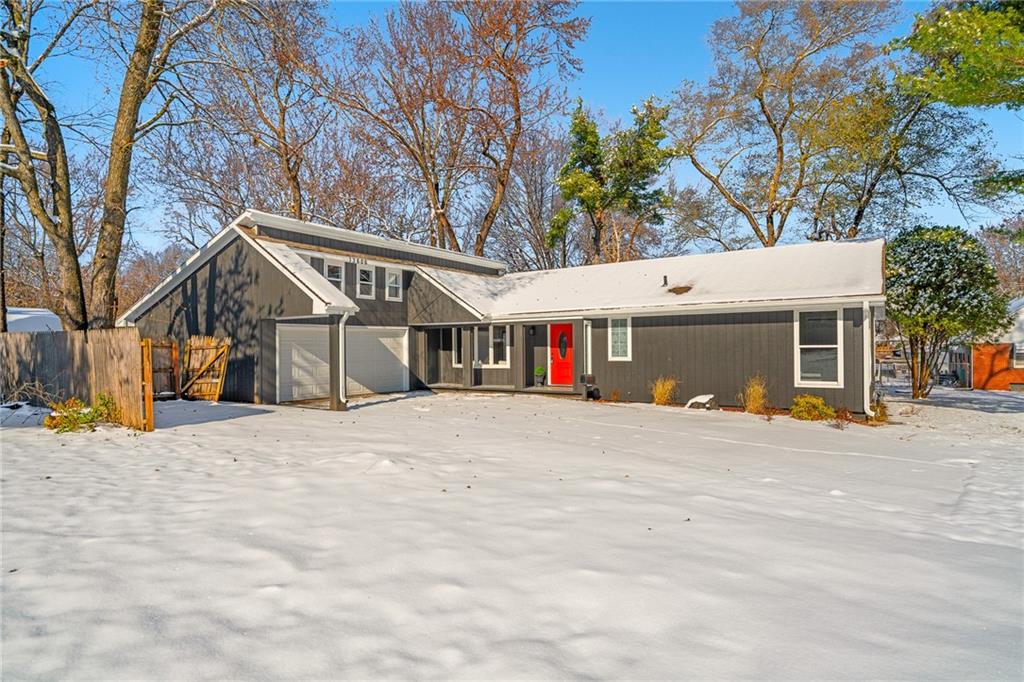 13606 Cypress Avenue