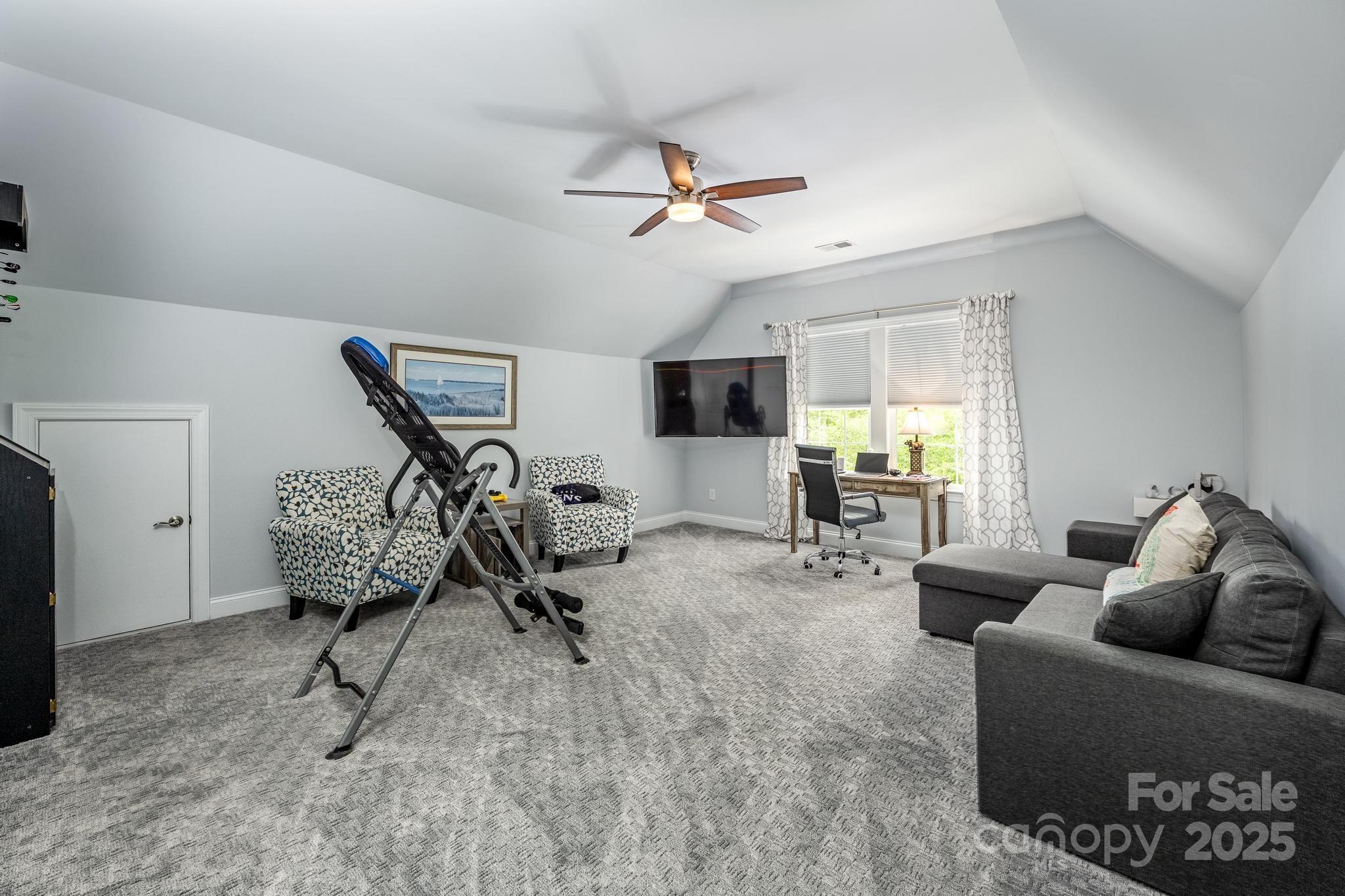 3992 Blue Dory Lane