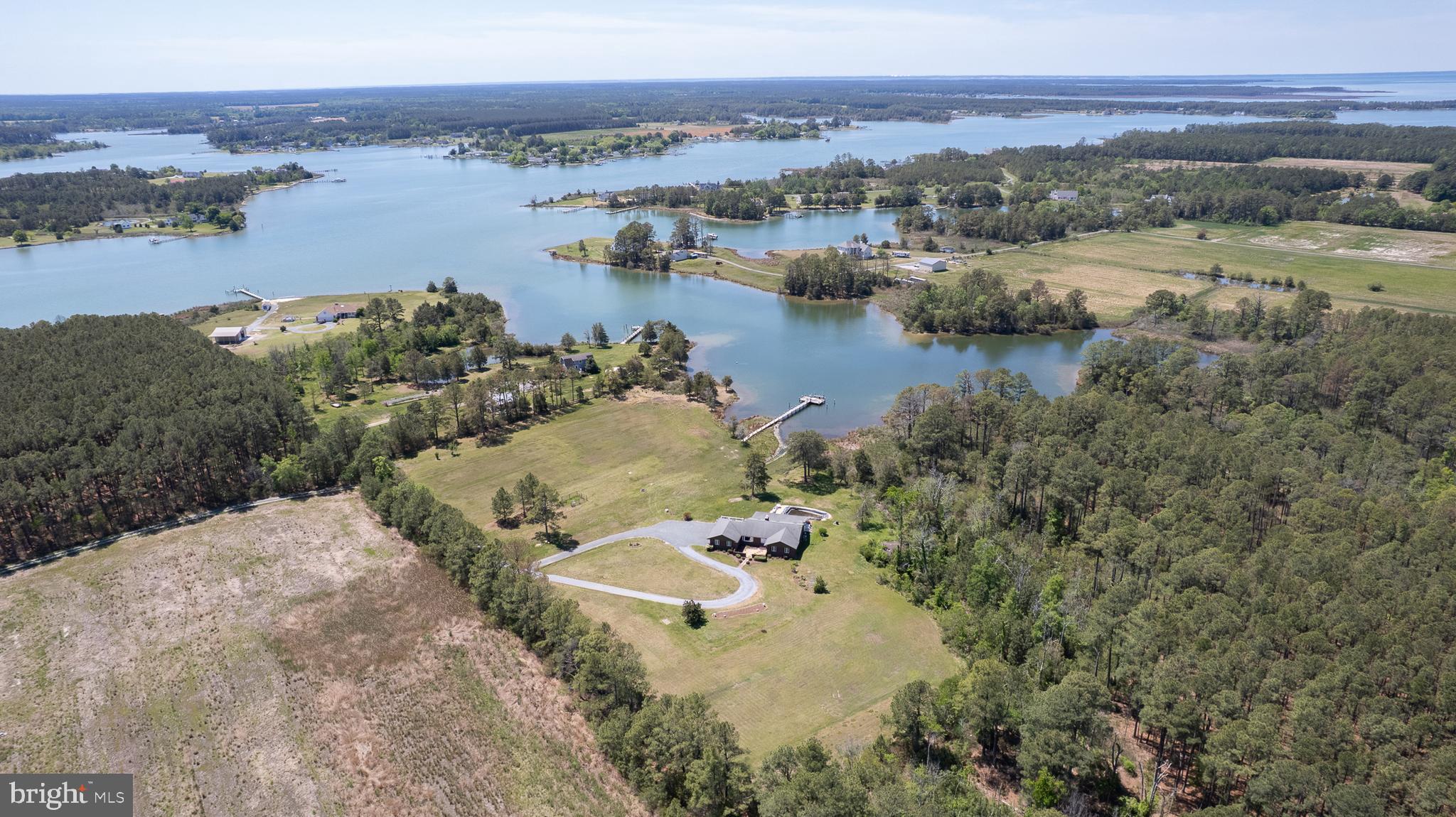 1661 Town Point Road