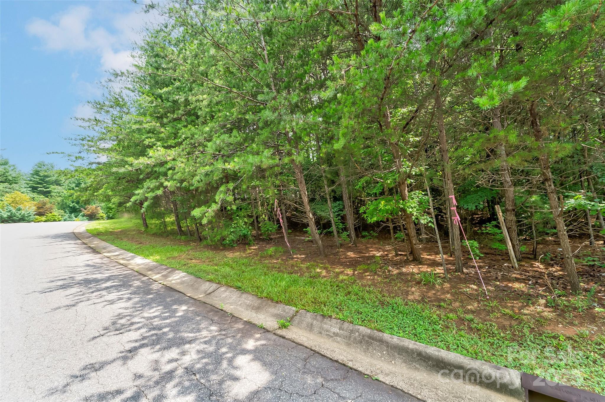 1277 Northview Drive