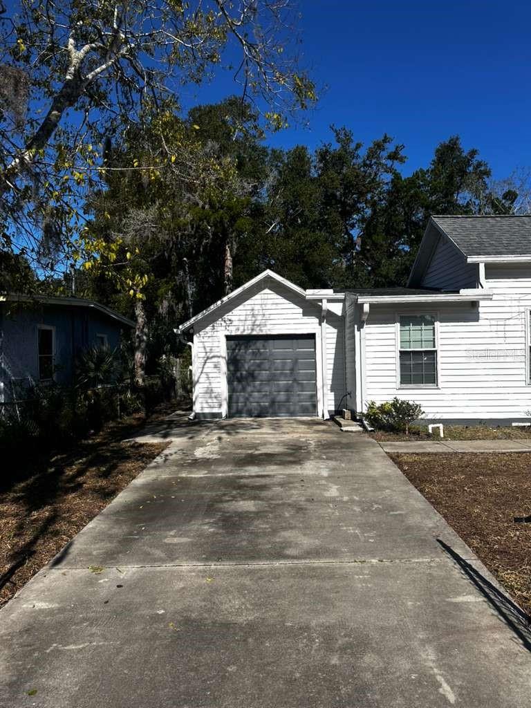 828 Magnolia Avenue