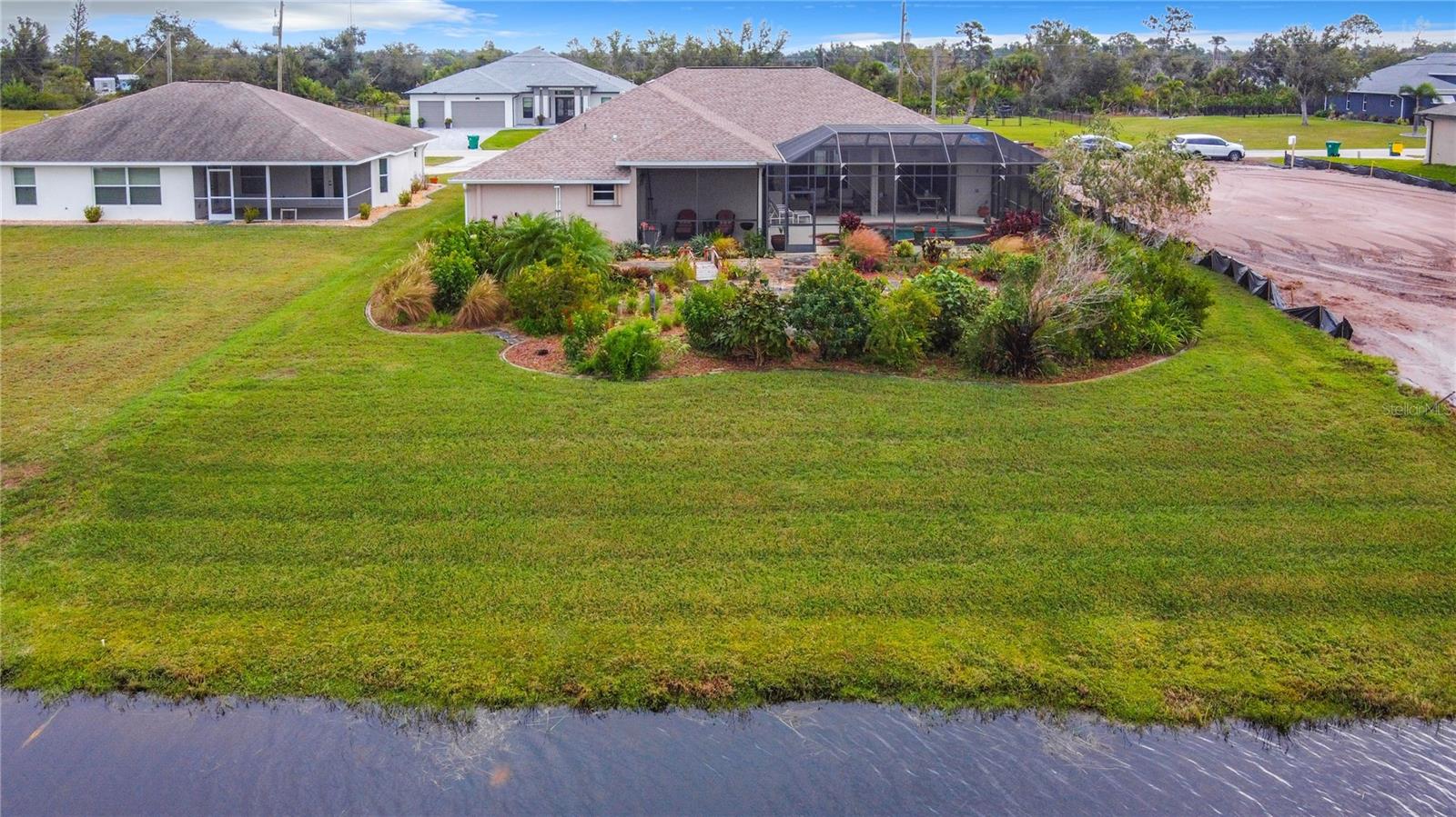 938 Boundary Boulevard