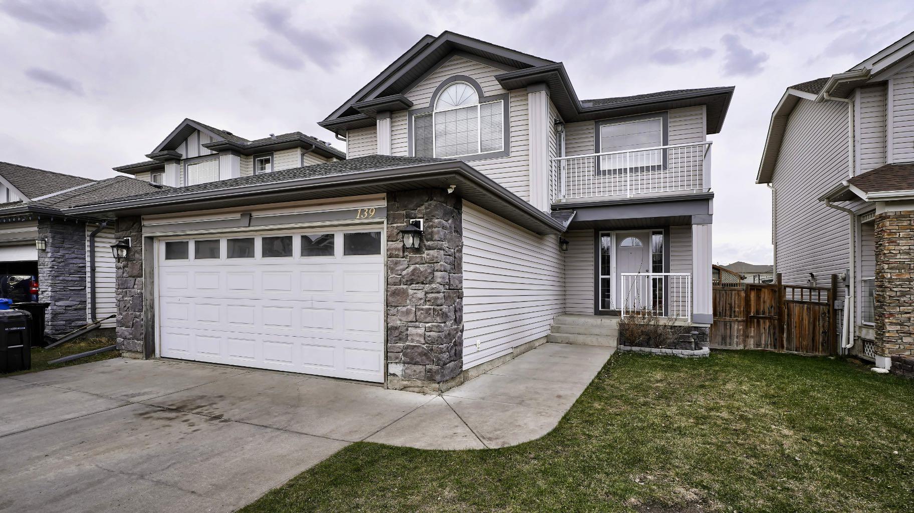 139 Coopers Close SW