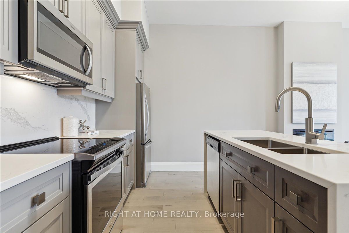 73 S Arthur St 101