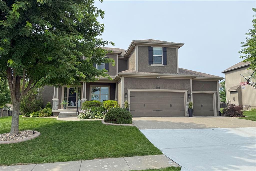 104 SW Shores Drive