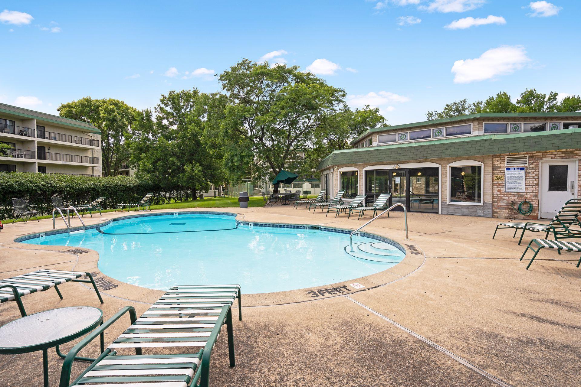 10511 Cedar Lake Road 217