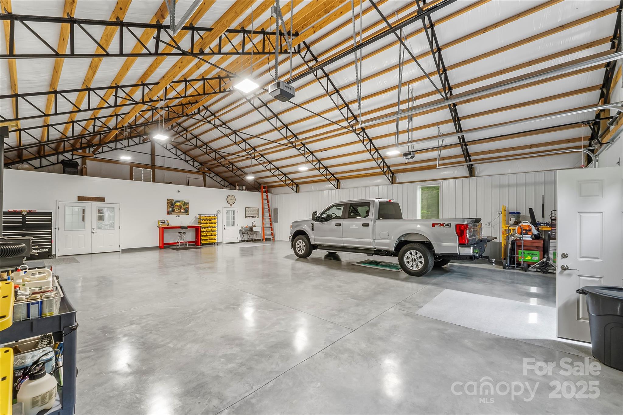 4090 Pea Ridge Road