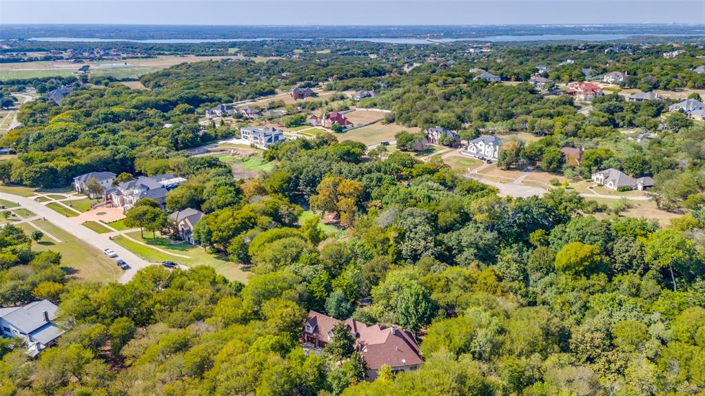 2403 Amberleaf Court