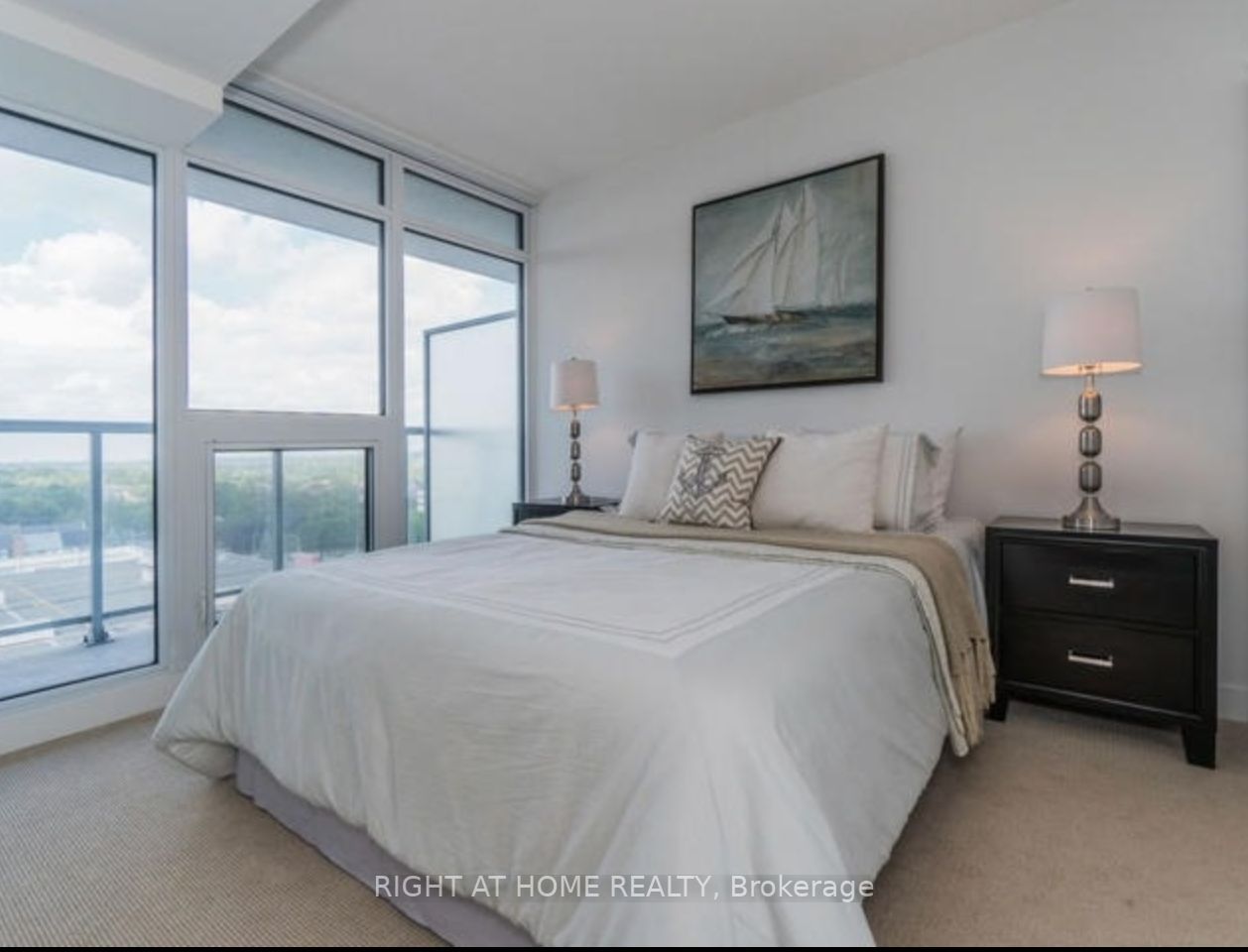 72 Esther Shiner Blvd 1009