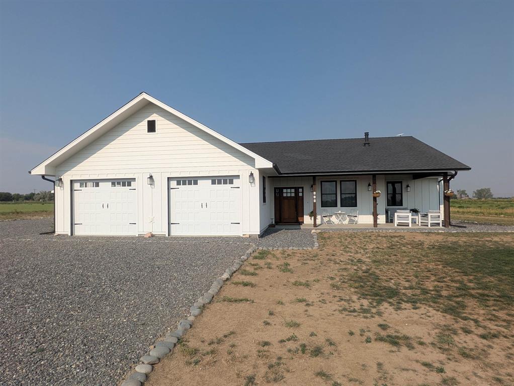 840 Lavender Ln