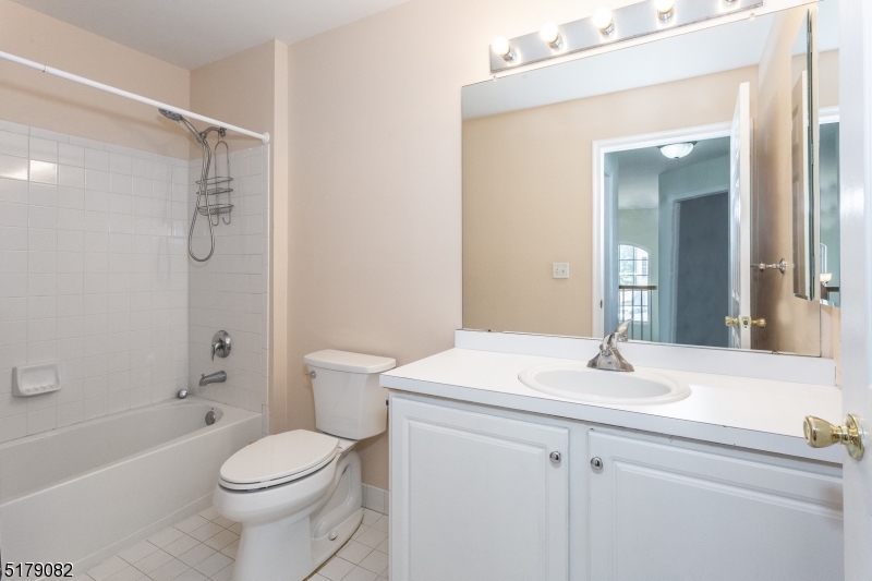 135 Winding Hill Dr