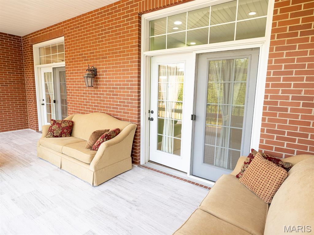 171 Rolling Meadows