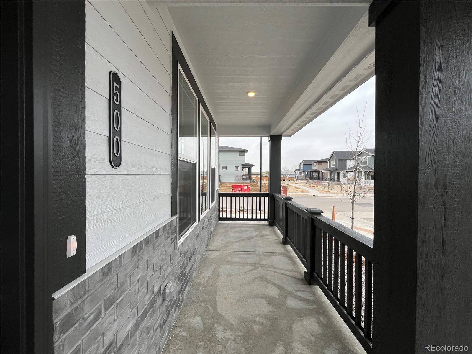 500 Cottonwood Avenue