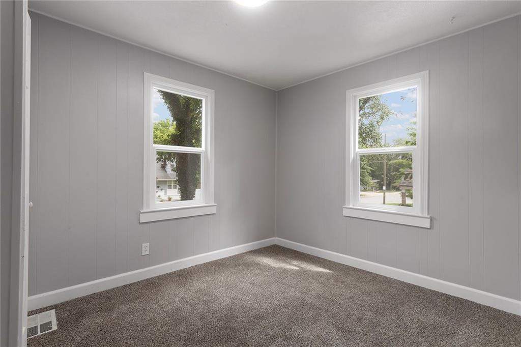 412 N Fairview Avenue