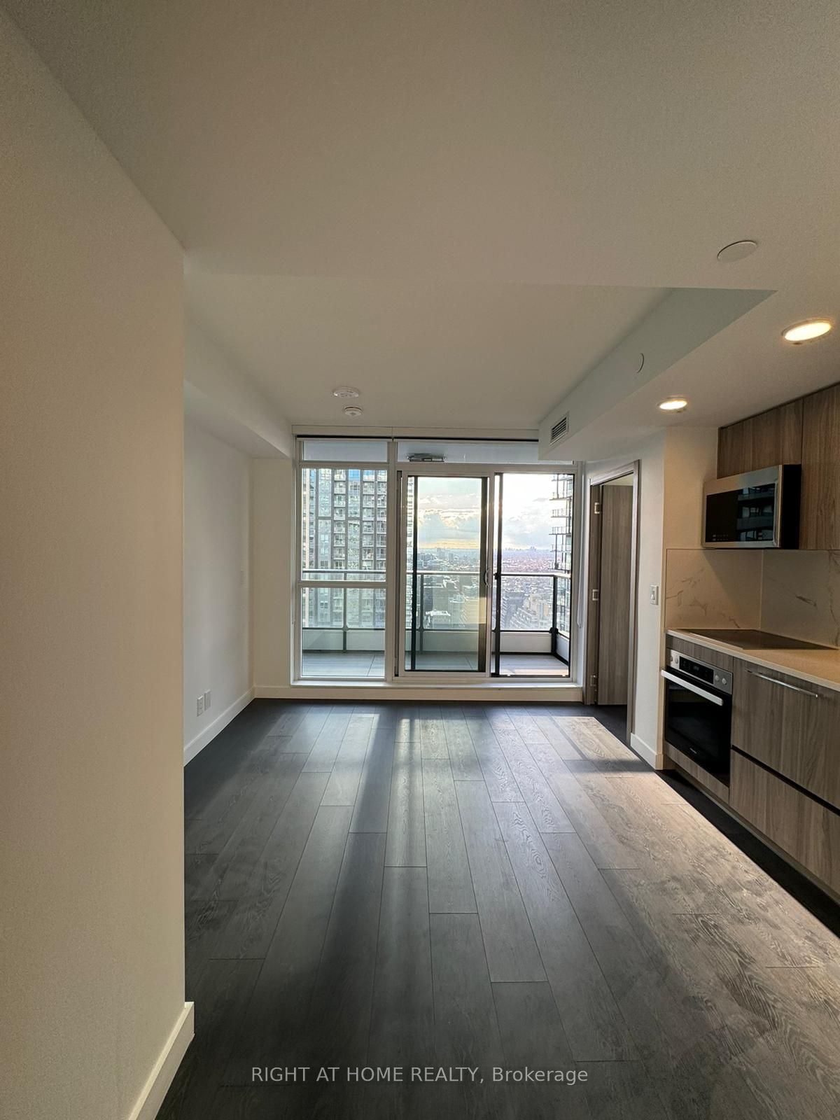 38 Widmer St 4009