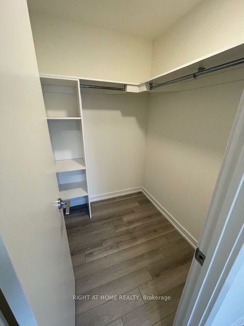 89 Church St 806