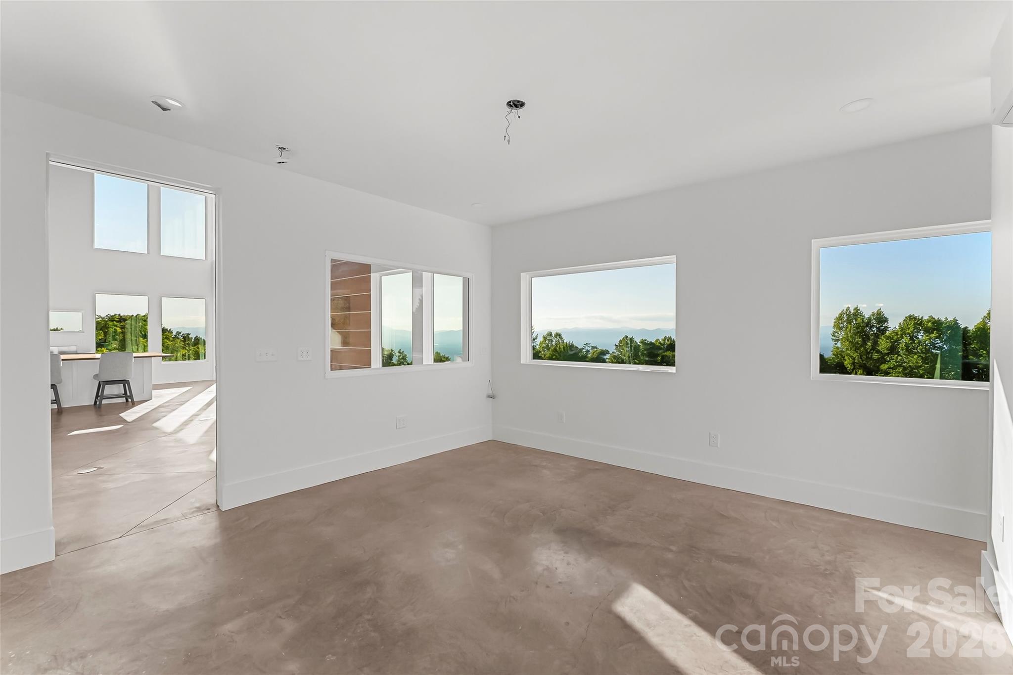 6718 Walkertop Mountain Heights Drive