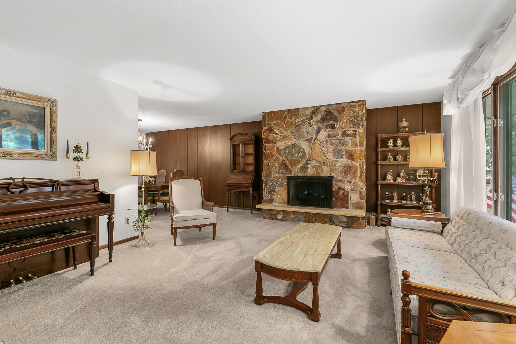 822 Golf View Lane