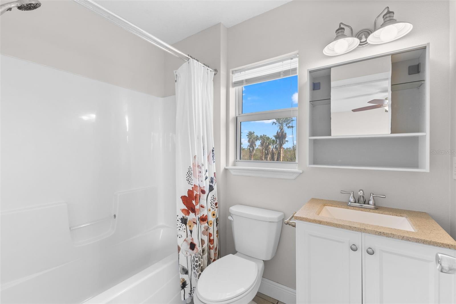 445 Horseshoe Loop Road