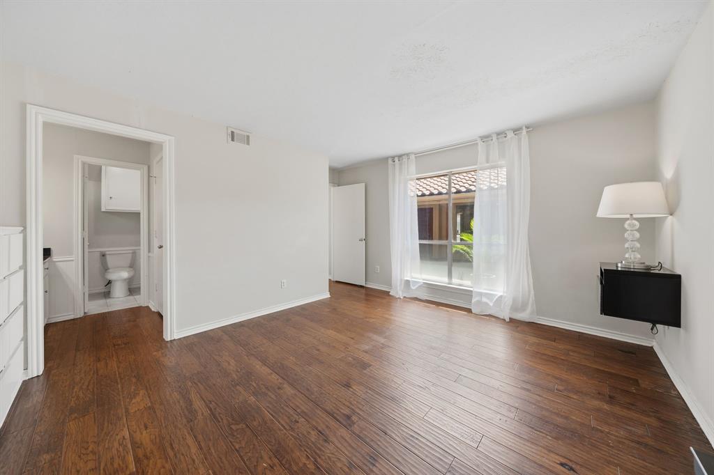 416 Forest Grove Drive