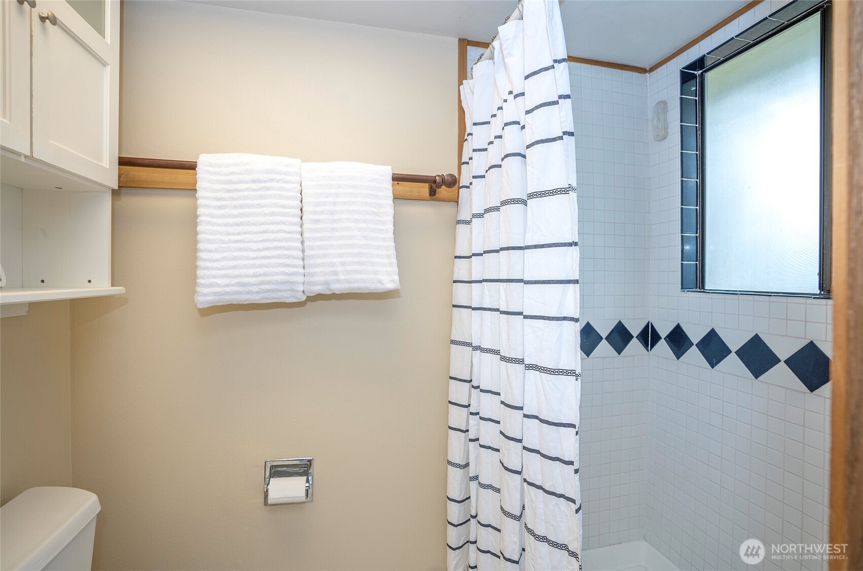 5501 NW Glenn Firs Lane