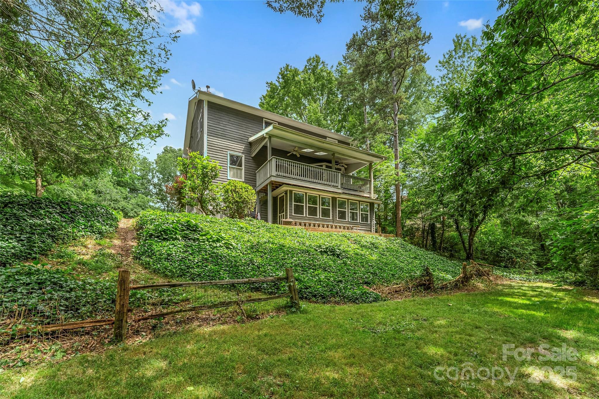 23 Forest Edge Drive
