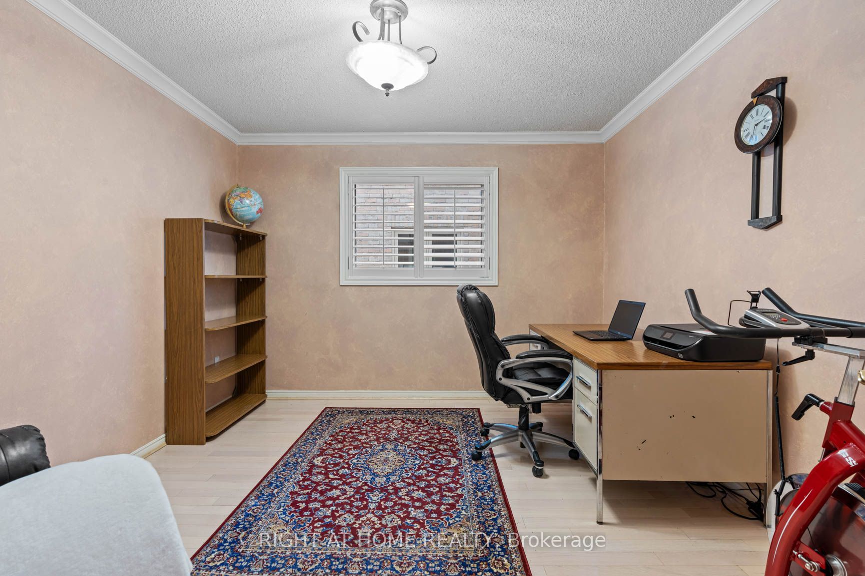 56 Crystal Dr