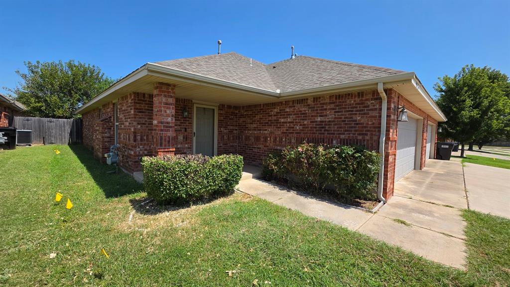 Great investment opportunity in the heart of Moore! This well-maintained duplex features two spacious units, each offering 2 bedrooms and 2 bathrooms. Interiors include a mix of tile, carpet, and laminate flooring, along with essential appliances already in place.Perfect for investors seeking immediate cash flow, this property is ideally positioned for steady rental income and long-term value growth.