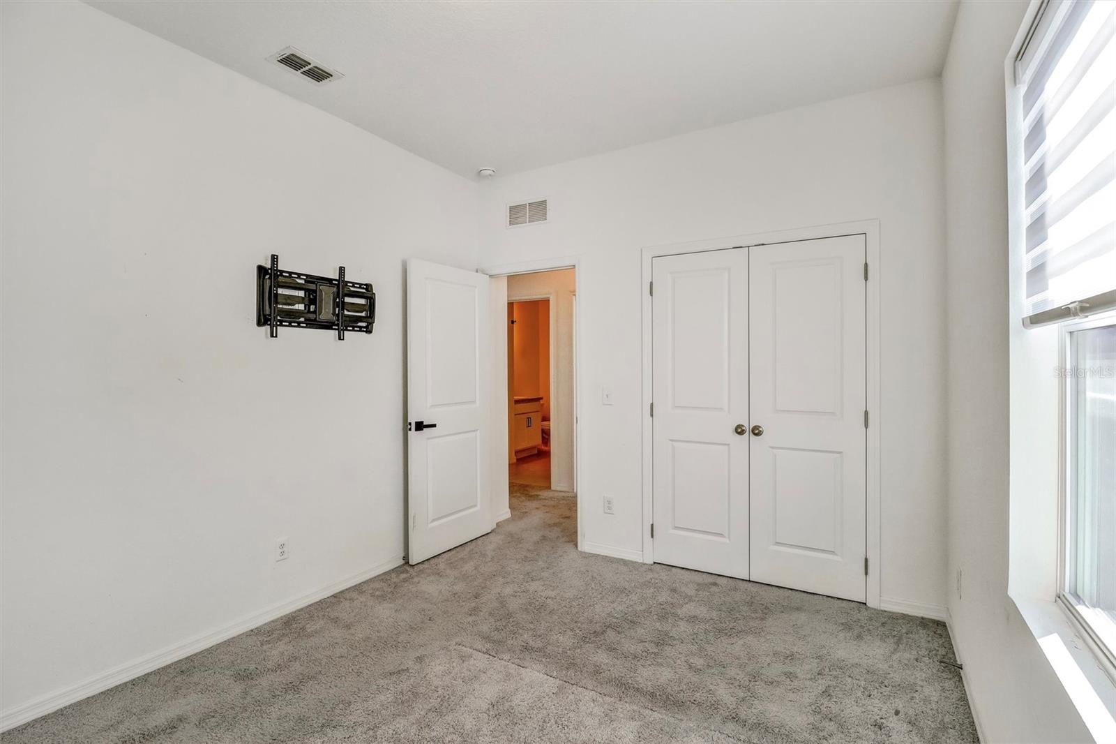 5860 Bovine Drive