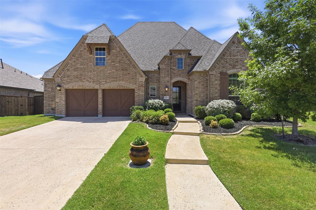 10813 Sycamore Falls Drive, Flower Mound, TX