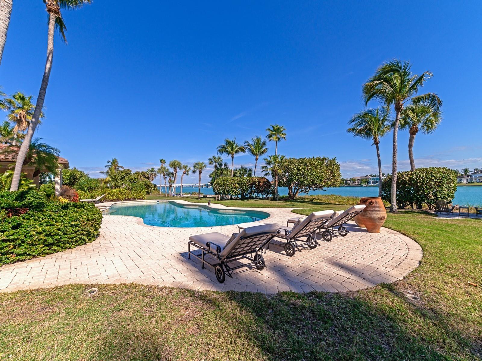 60 Lighthouse Point Drive