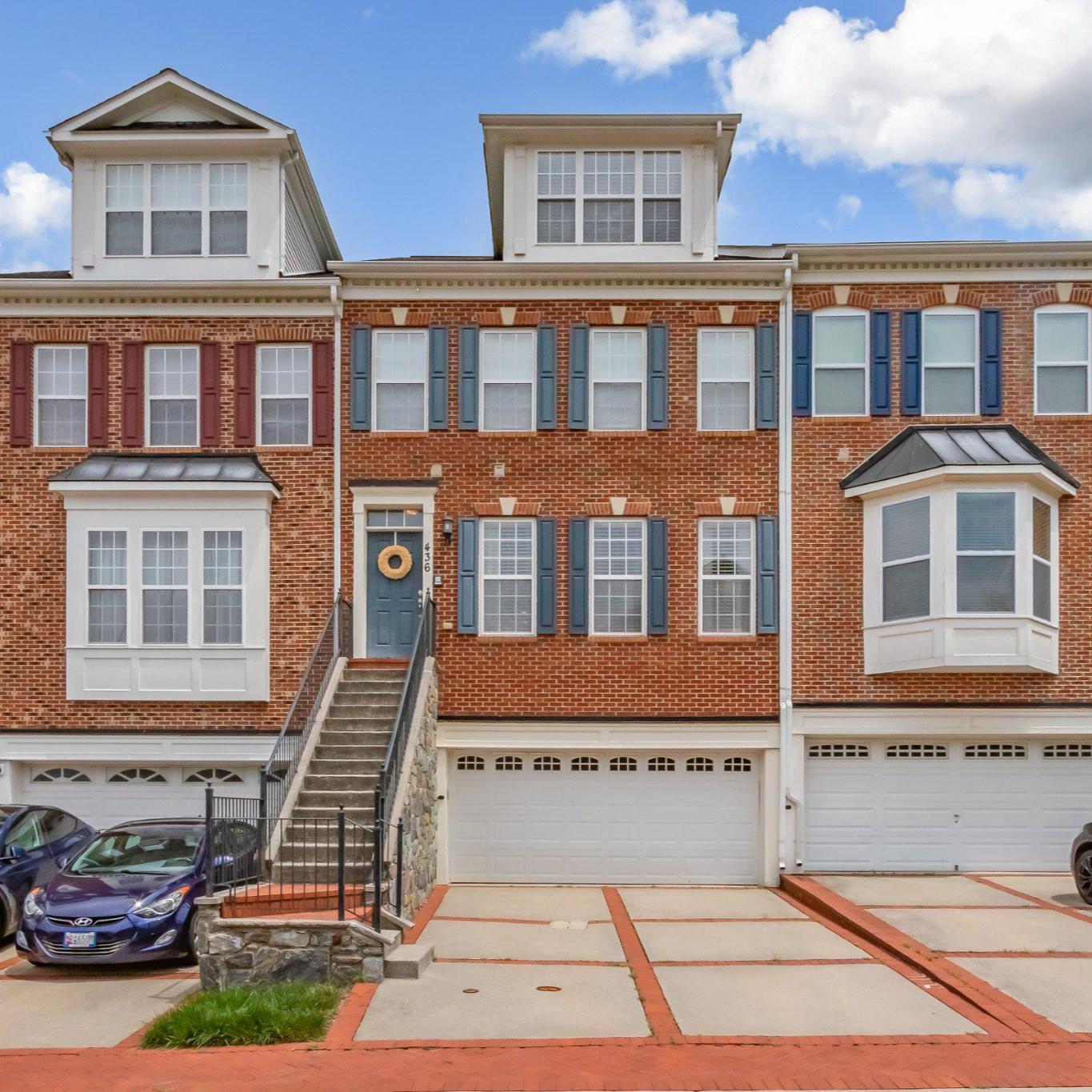 436 Esmond Place