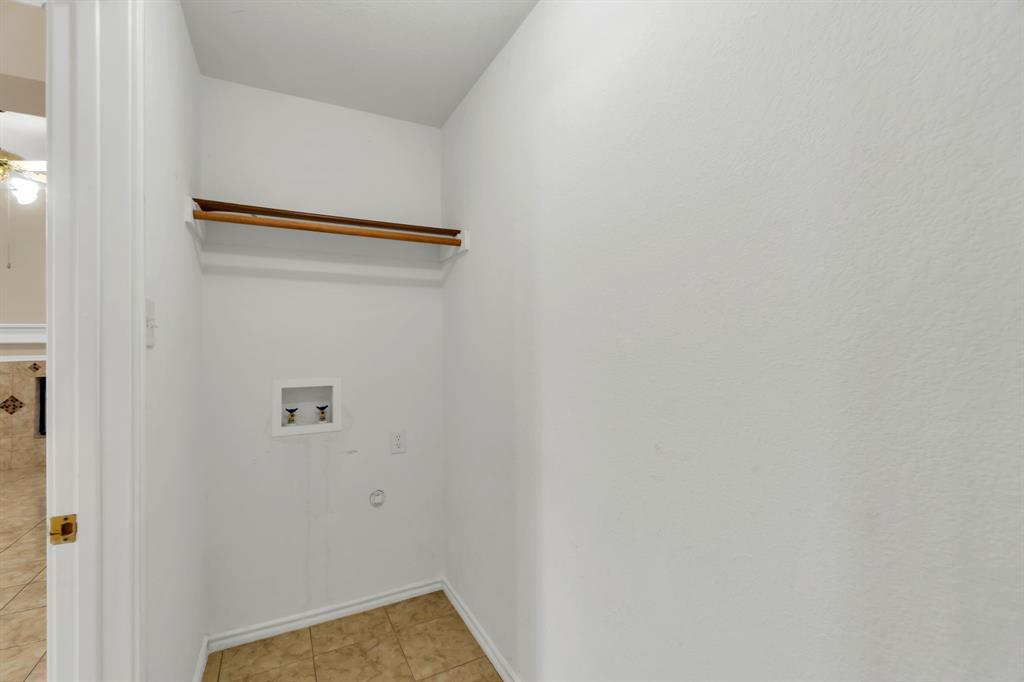 903 Sesame Drive
