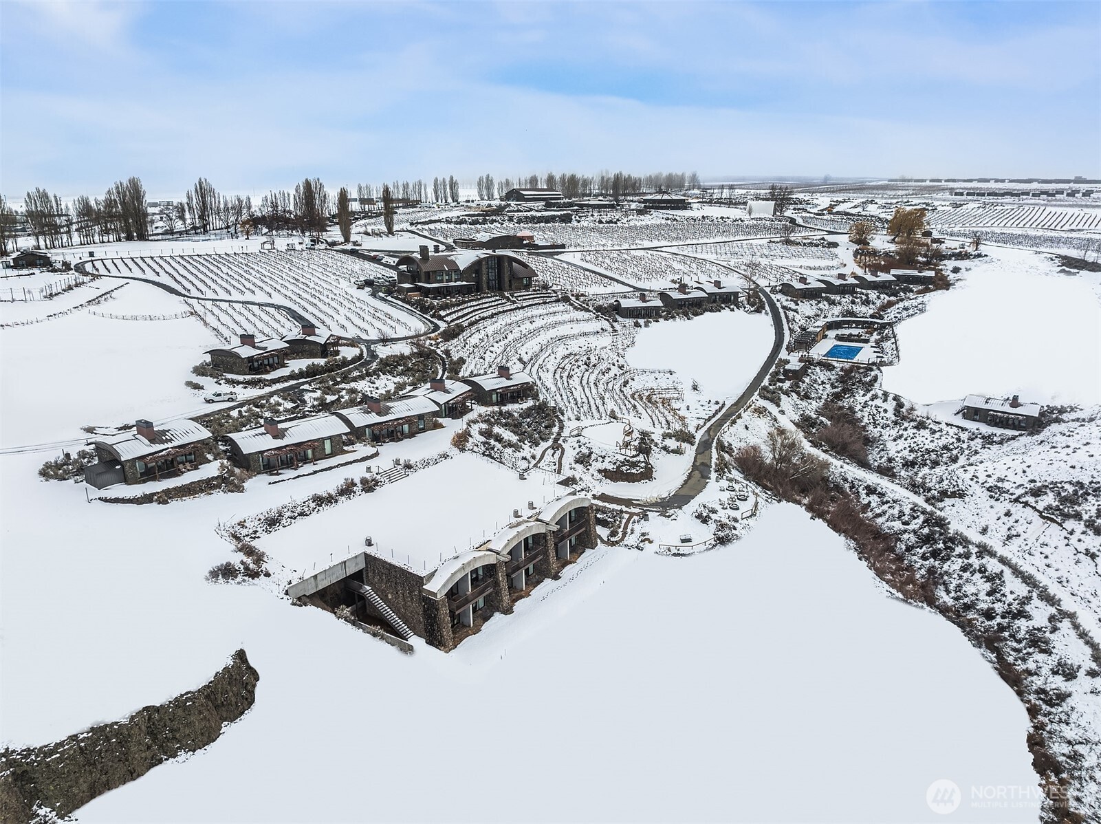 344 Silica Road NW 4