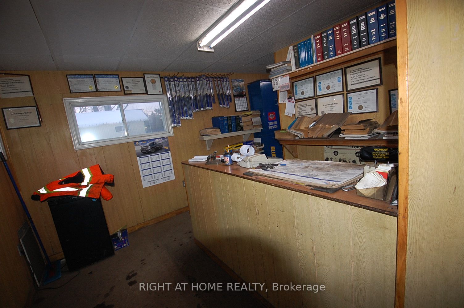 312 N Ramage Rd